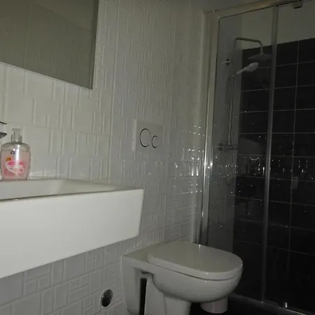 In With Sea View, Terrace, Air Conditioning, Wifi 3419-4 דירה *